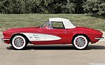 1961 Corvette Thumbnail 7