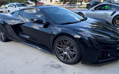 Photo of a 2024 Chevrolet Corvette Z06 3LZ Carbon Fiber Trim Level 2 Front Lift for sale
