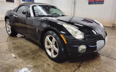 Photo of a 2006 Pontiac Solstice for sale