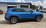 2019 Cherokee Thumbnail 7