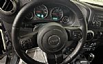 2016 Wrangler Unlimited Thumbnail 10