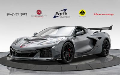 Photo of a 2025 Chevrolet Corvette ZR1 3LZ Carbon Aero Package Carbon INT. 1 OF 17 Made for sale