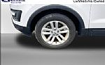 2017 Explorer Thumbnail 3
