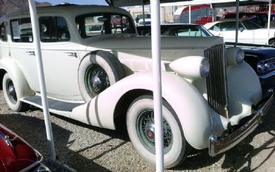 1935 Packard Super Eight Touring 4 DR. Sedan