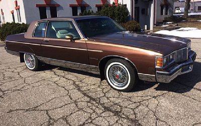 Photo of a 1981 Pontiac Bonneville Coupe for sale