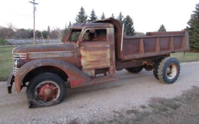 Photo of a 1948 Diamond T Model 404 Truck for sale