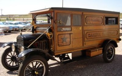 Photo of a 1925 Ford T Marshall's Wagon Model T Truck for sale