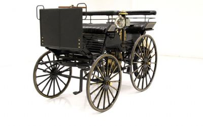 1890 Daimler Four Wheel Automobile Replica 
