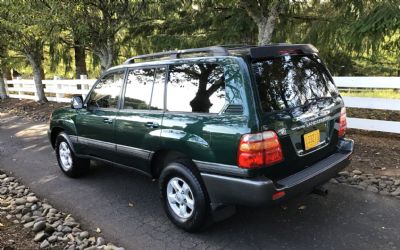 Photo of a 2000 Toyota Land Cruiser 4X4 SUV for sale