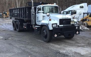 Photo of a 2003 Mack Rd688sx Roll-Off Garbage Truck for sale