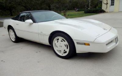 Photo of a 1988 Chevrolet Corvette 35TH Anniversary Sport Coupe for sale