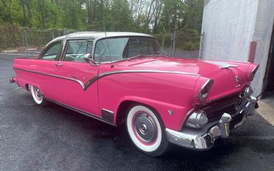 1955 Ford Crown Victoria Premium