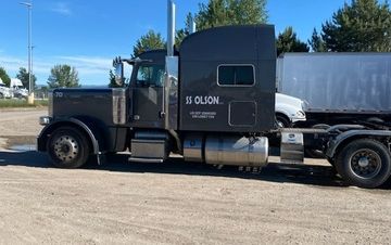Photo of a 2020 Peterbilt 389 Semi Tractor for sale