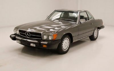 Photo of a 1987 Mercedes-Benz 560SL Roadster for sale