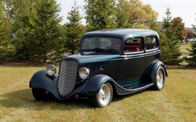 Photo of a 1933 Ford Tudor 5 Window for sale