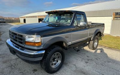 Photo of a 1995 Ford 