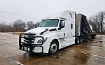 2020 Freightliner Cascadia 126