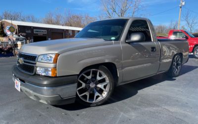 Photo of a 2006 Chevrolet 1/2 Ton 2WD for sale