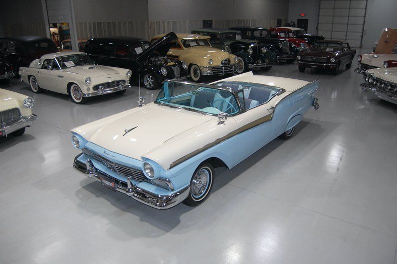 1957 Fairlane 500 Skyliner Retracta Image