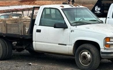 Photo of a 2000 Chevrolet 3500 Flatbed for sale