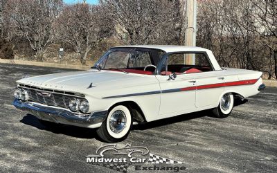 1961 Chevrolet Impala Sport Sedan 