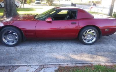 Photo of a 1992 Chevrolet Corvette Convertible With Hardtop for sale