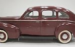 1940 Eight Sedan Thumbnail 2