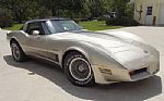 1982 Corvette Thumbnail 4