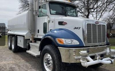 2020 Peterbilt 348 