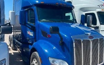 Photo of a 2020 Peterbilt 579 Semi-Tractor for sale