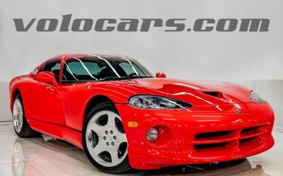 Photo of a 2001 Dodge Viper GTS for sale