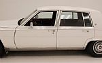 1989 Fleetwood Brougham Thumbnail 2