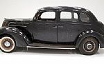 1937 Fordor Sedan Thumbnail 2