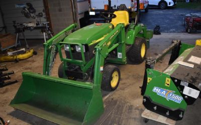 2004 John Deere 2210 