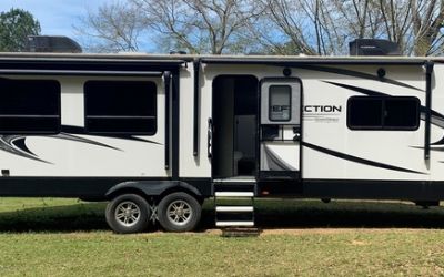 Photo of a 2020 Grand Design Reflection Travel Trailer 315rlts for sale