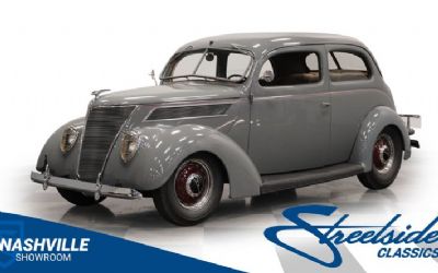 1937 Ford Tudor Sedan 