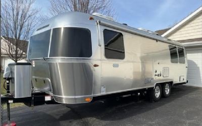 2020 Airstream Flying Cloud 27FB