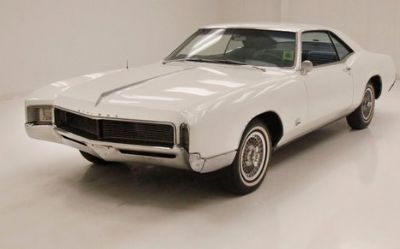 Photo of a 1966 Buick Riviera Hardtop for sale