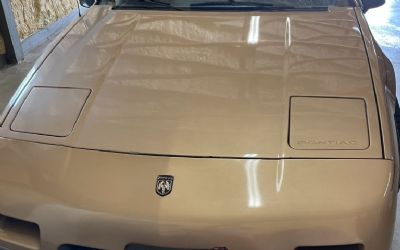Photo of a 1987 Pontiac Fiero for sale