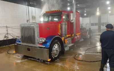 Photo of a 1997 Peterbilt 379 Exhd Semi-Tractor for sale