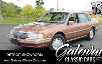 Photo of a 1992 Lincoln Continental for sale