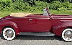 1940 Deluxe Convertible Thumbnail 2