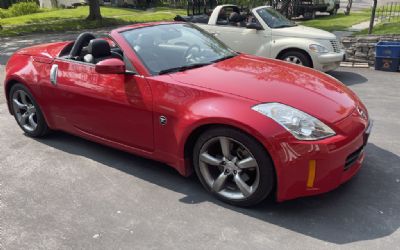 Photo of a 2006 Nissan 350Z Convertible for sale