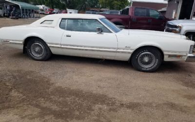 Photo of a 1975 Ford Thunderbird for sale