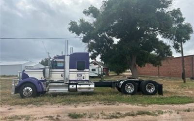 Photo of a 2016 Kenworth W900L Semi Tractor for sale