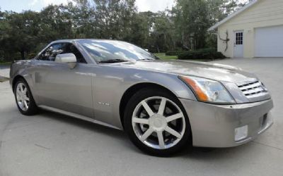 Photo of a 2005 Cadillac XLR Retractable Roadster for sale