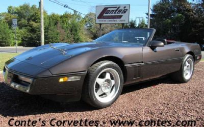 Photo of a 1988 Chevrolet Corvette Base 2DR Convertible for sale