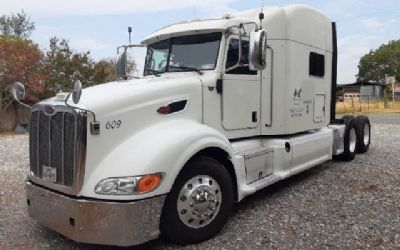 Photo of a 2014 Peterbilt 386 Semi-Tractor for sale