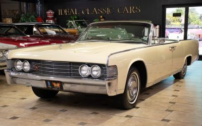 Photo of a 1965 Lincoln Continental 1965 Lincoln Continental Convertible for sale