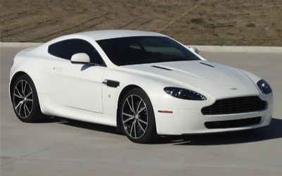 2011 Aston Martin Vantage Coupe